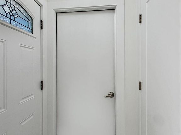 5th image of 9231 S Menard Ave