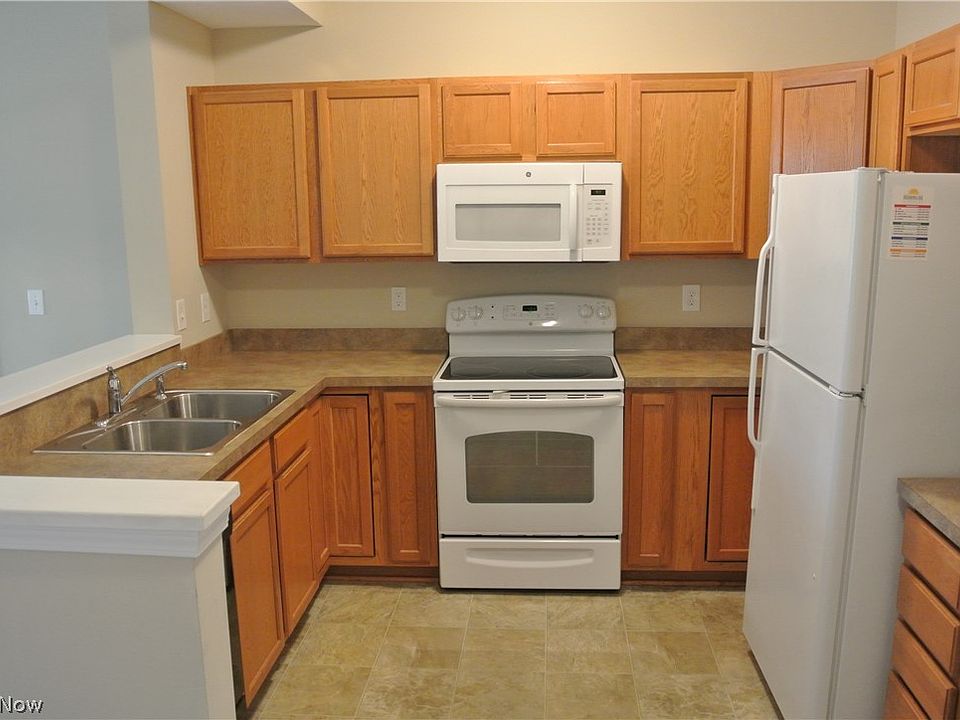 Morningside Condominiums 3656 Morningside Way Lorain OH Zillow