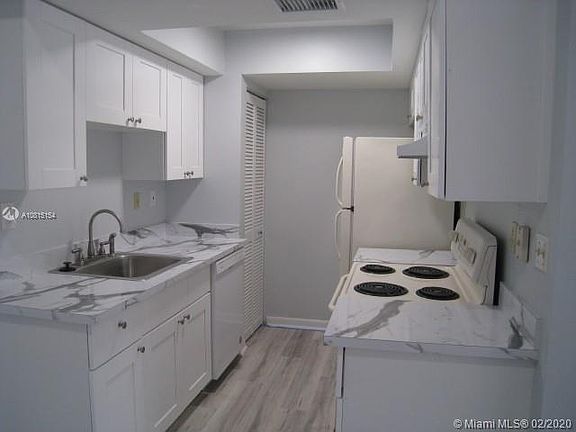 4th image of 8999 SW 123rd Ct APT 201