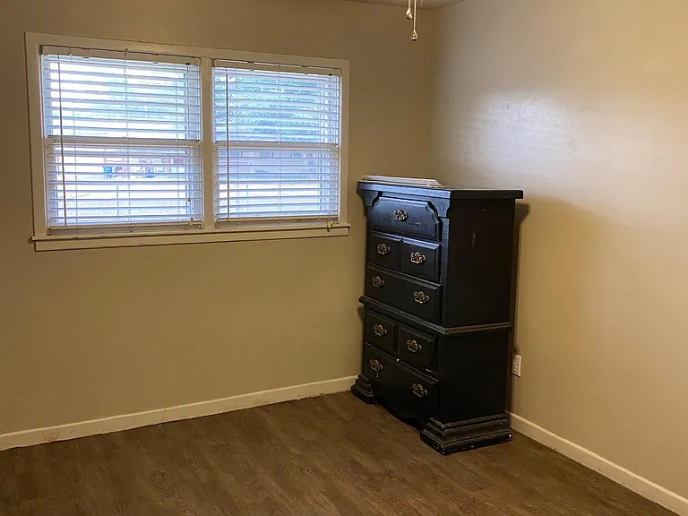 3115 Aberdeen Ave — Photo 8