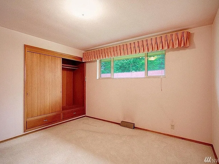 88 Monterey Pl NE — Photo 10