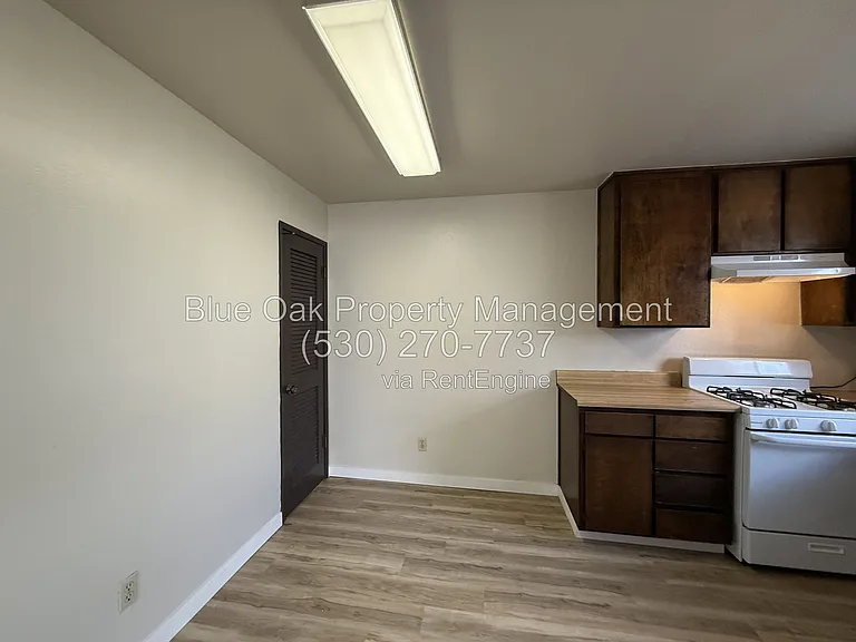 1505 W 3rd St #F — Photo 5
