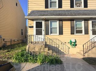 800-818 Main St #816, Marcus Hook, PA 19061