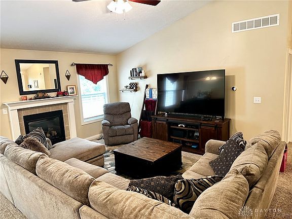 5th image of 1092 Marty Lee Ln