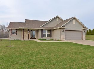 6028 Graceway Dr, Racine, WI 53406