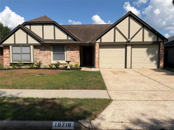 19718 Brentonridge Ln, Spring, TX 77379