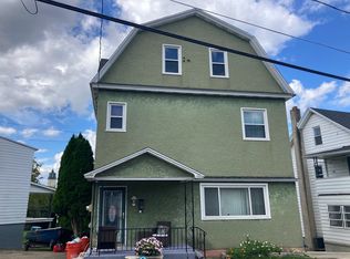143 E Elm St, Dunmore, PA 18512