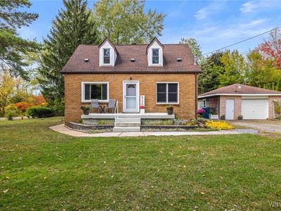 6736 Wayne Dr, Derby, NY, 14047