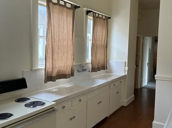 1325 H St APT 12, Sacramento, CA 95814
