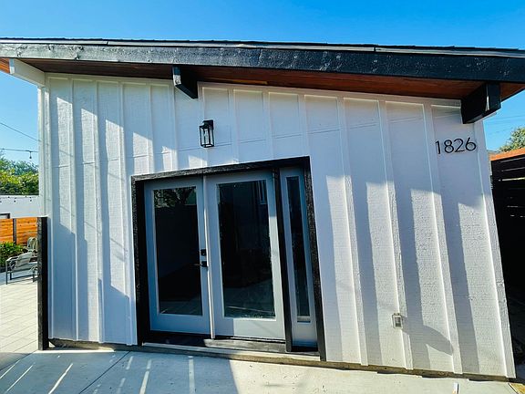 3rd image of 1826 E Orange Grove Blvd