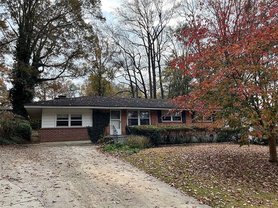 1st image of 743 Brookwood Dr