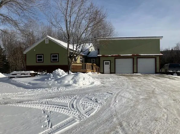 662 Temple Road, Farmington, ME 04938
