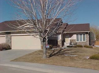 1925 Kingsroyal Blvd, Pueblo, CO 81005