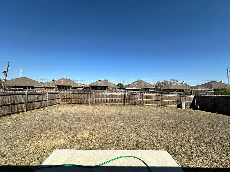 7724 Windstone Dr — Photo 15