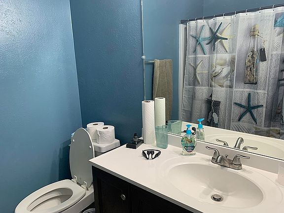 3rd image of 7050 Deewood Ct