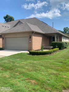33868 Michigamme Dr, Chesterfield, MI, 48047
