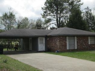 109 Springridge Dr, Vicksburg, MS 39180