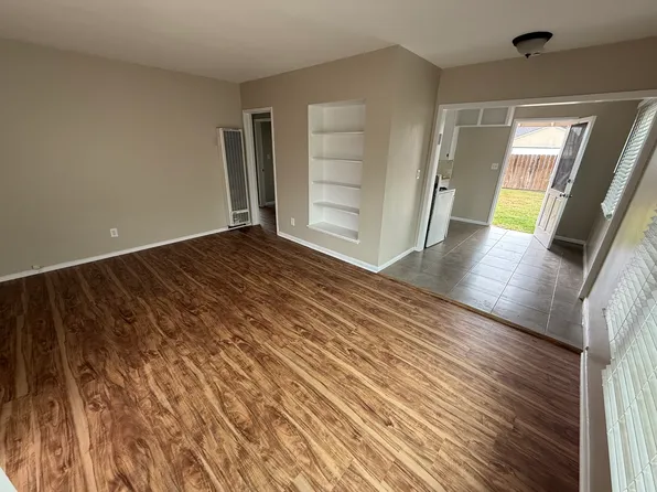 2234 Argonne Ave, Long Beach, CA 90815