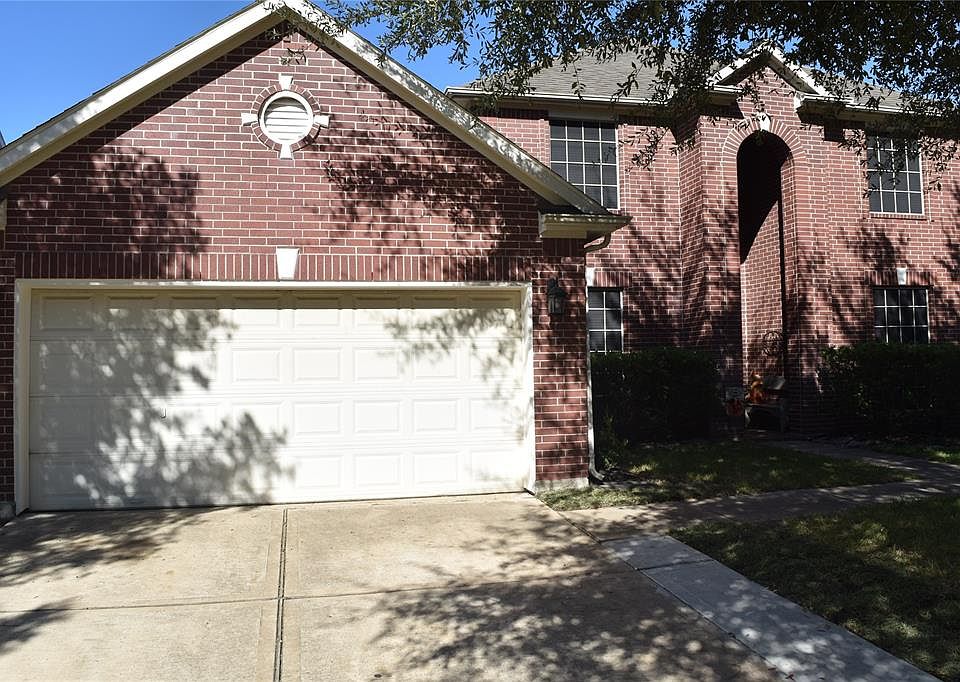 1st image of 16530 Wheatfield Dr