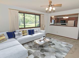 5545 Donegal Dr, Shoreview, MN 55126