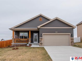 21102 Buchanan Pkwy, Gretna, NE 68028