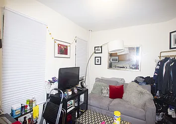 Rented by Jonis Realty