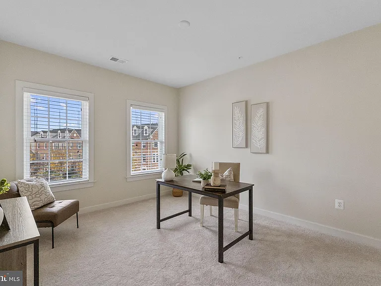 5313 Stream Bank Ln — Photo 16