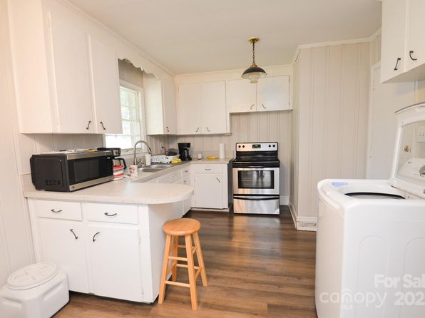 charlotte-north-carolina-6260428 picture