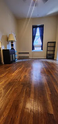 Rented by ONE Manhattan Real Estate | media 1