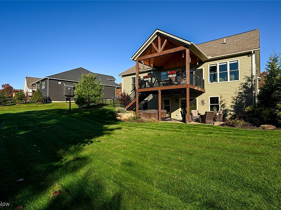 7050 Village Way Dr, Garrettsville, OH 44231 | Zillow