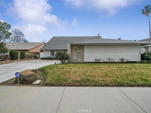 23850 Via Jacara, Santa Clarita, CA 91355