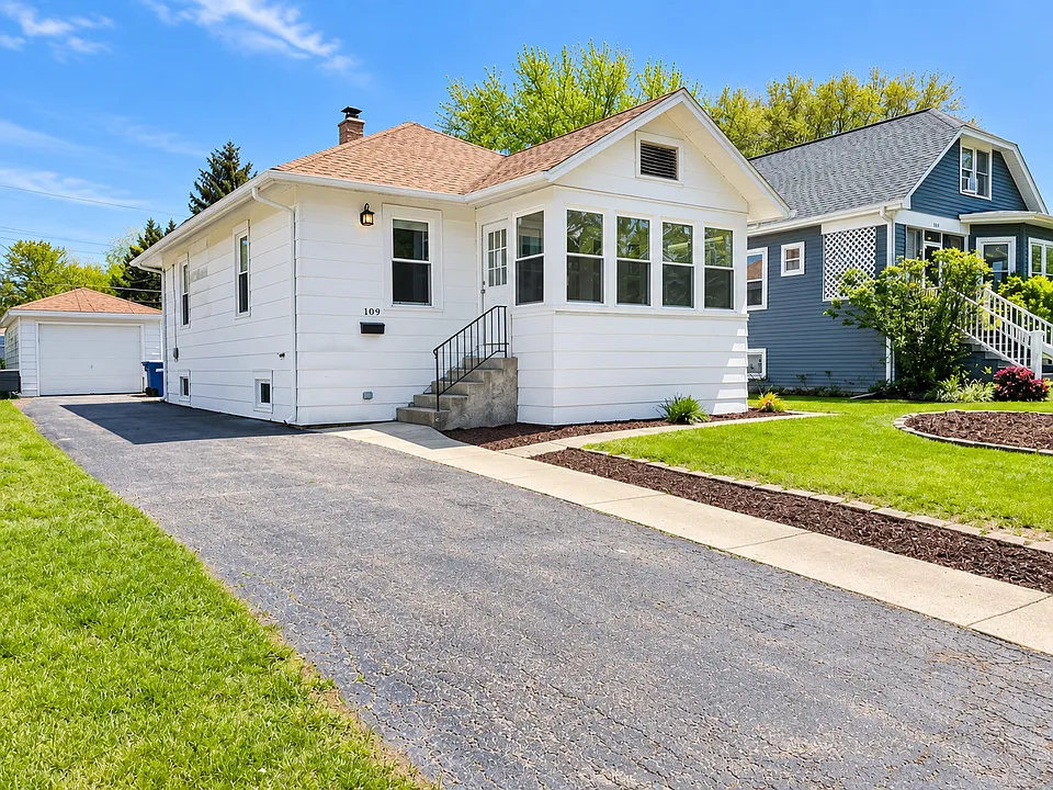 109 N Crest Ave