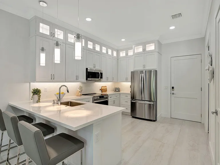 4695 SE Manatee Way — Photo 11