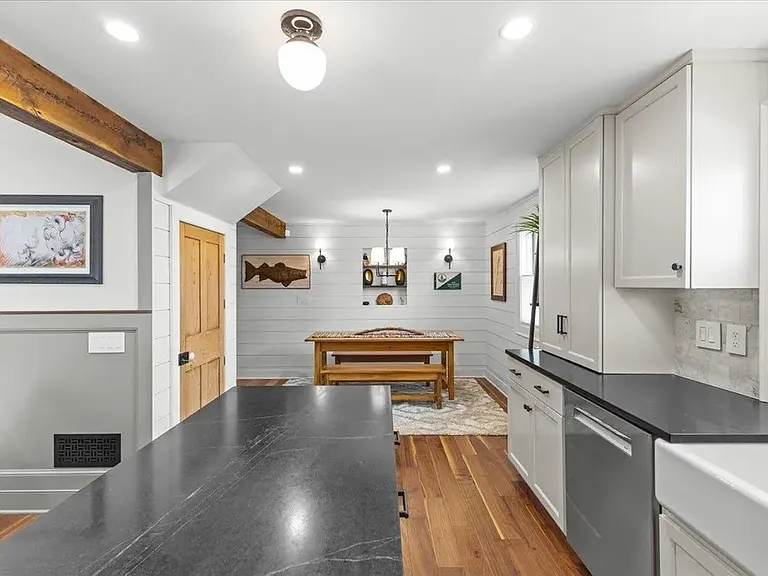 3122 North Ave — Photo 69
