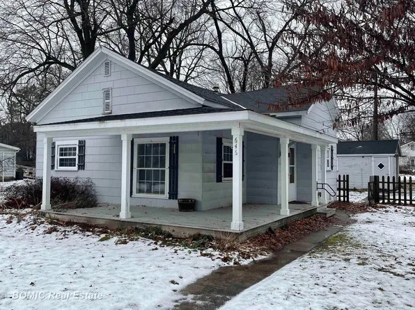 646 W Frank St, Caro, MI 48723