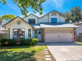 302 Cypressgarden Dr, San Antonio, TX 78245