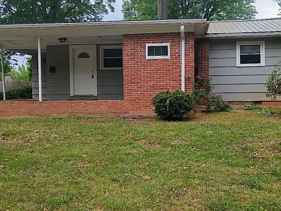 2nd image of 159 Edgewood Dr