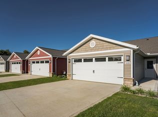 5777 Coneflower Dr #5874Z, Medina, OH 44256