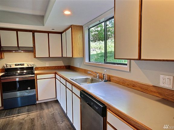 5th image of 13811 SE 282nd St
