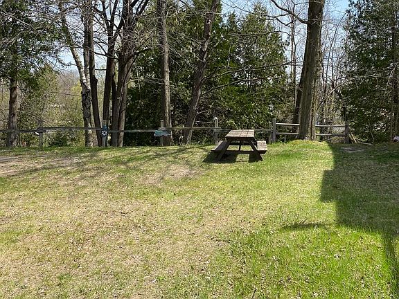 4th image of 18874 Oxbow Dr