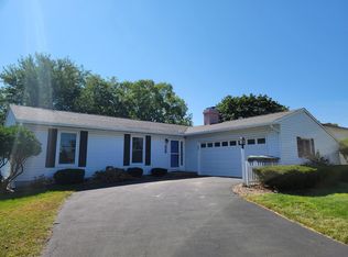 2946 Robin Hood Dr, La Crosse, WI 54601