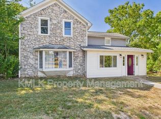 2820 S Main St, Akron, OH 44319