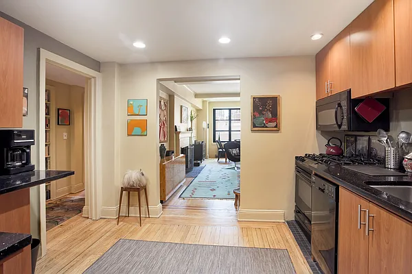 Sold by Compass | media 14