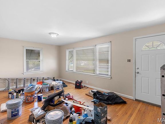 5th image of 10188 Newbold Dr