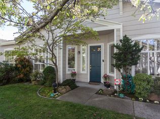 1722 Comstock Dr, Walnut Creek, CA 94595
