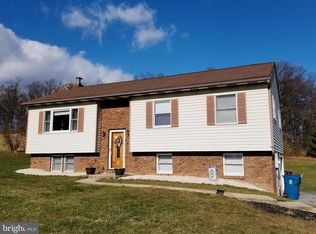 915 Pleasant Grove Rd, Red Lion, PA 17356