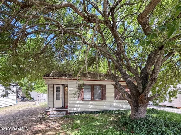 305 Thelma Dr, Lafayette, LA 70506