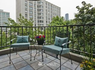 1120 Spring St APT 604, Seattle, WA 98104