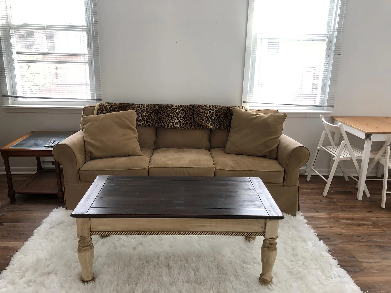 1 bed, 900 sqft, $1,700 — Photo 4
