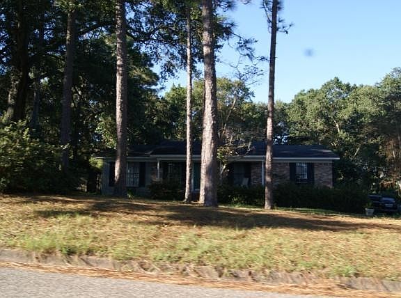 2nd image of 5404 Windmill Dr